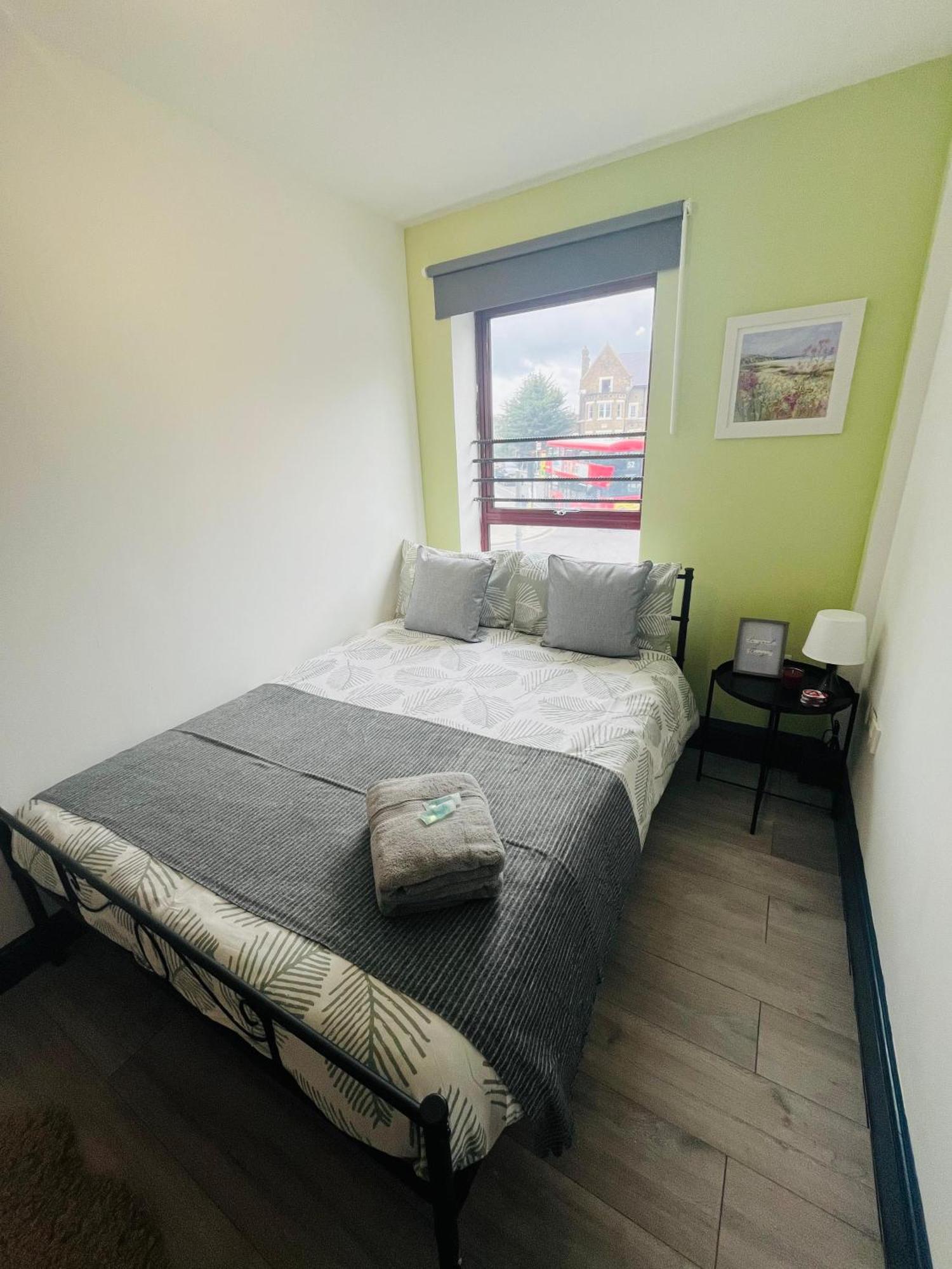 London Budget Rooms 603 Екстериор снимка