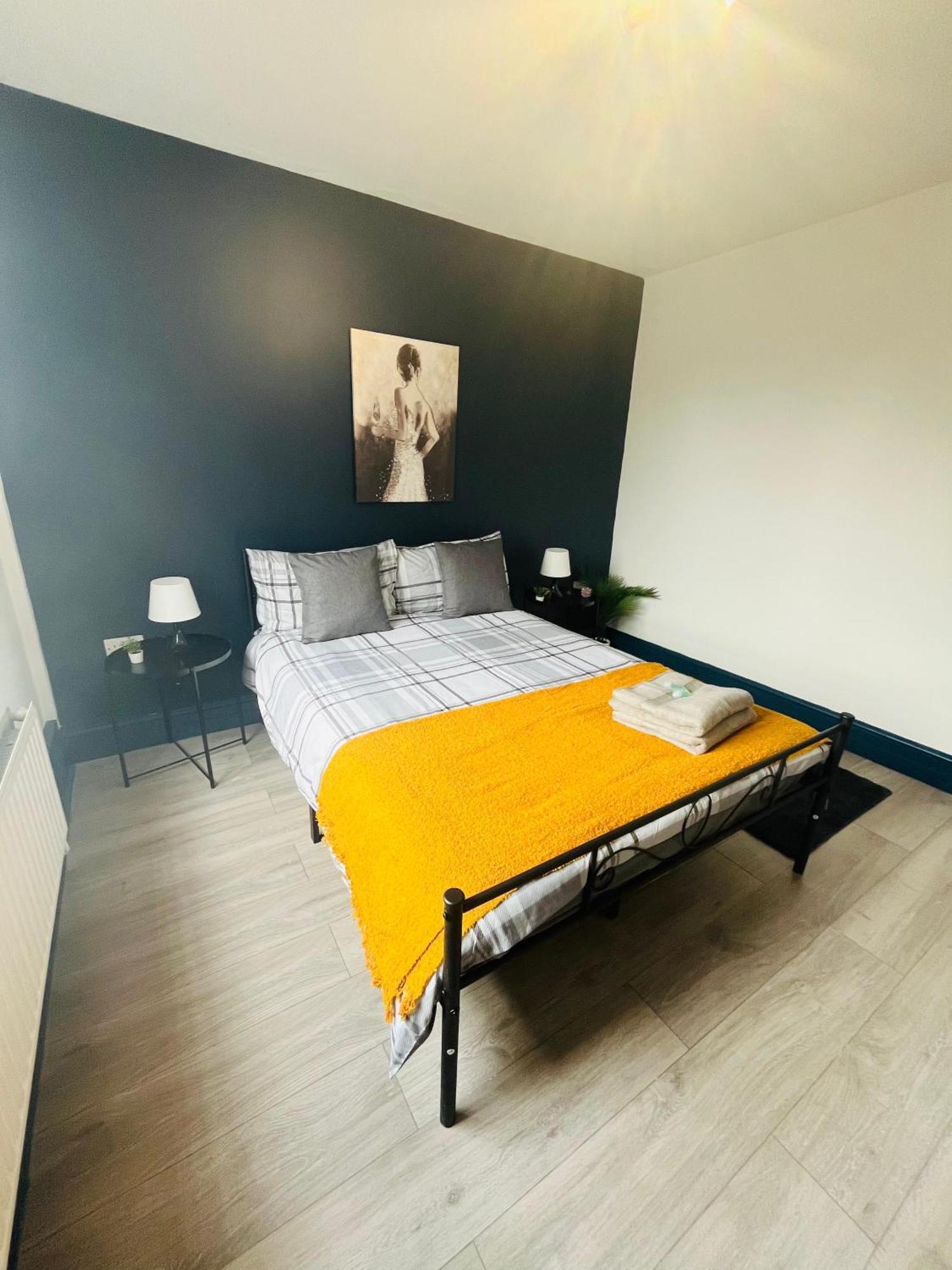 London Budget Rooms 603 Екстериор снимка