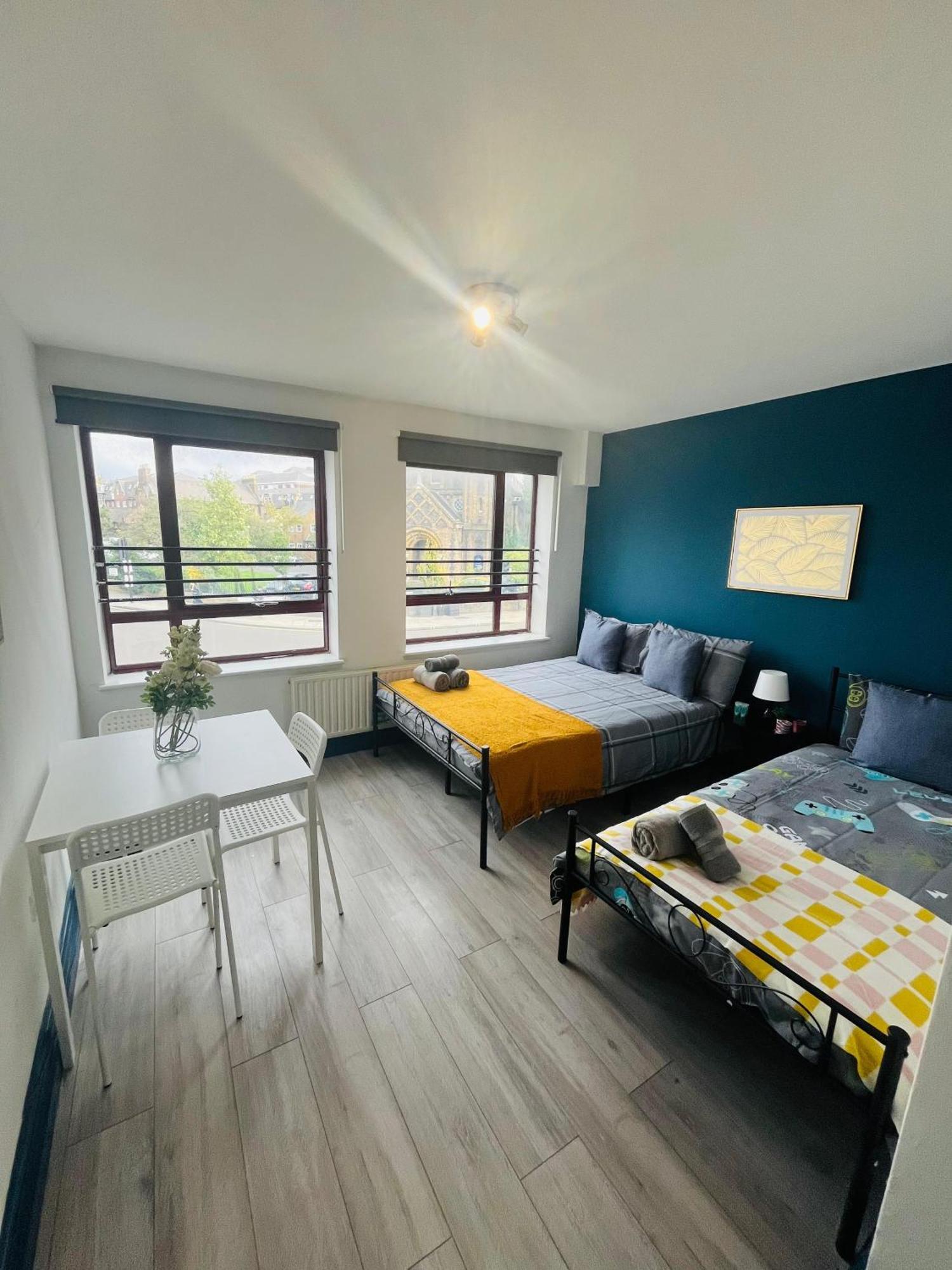 London Budget Rooms 603 Екстериор снимка