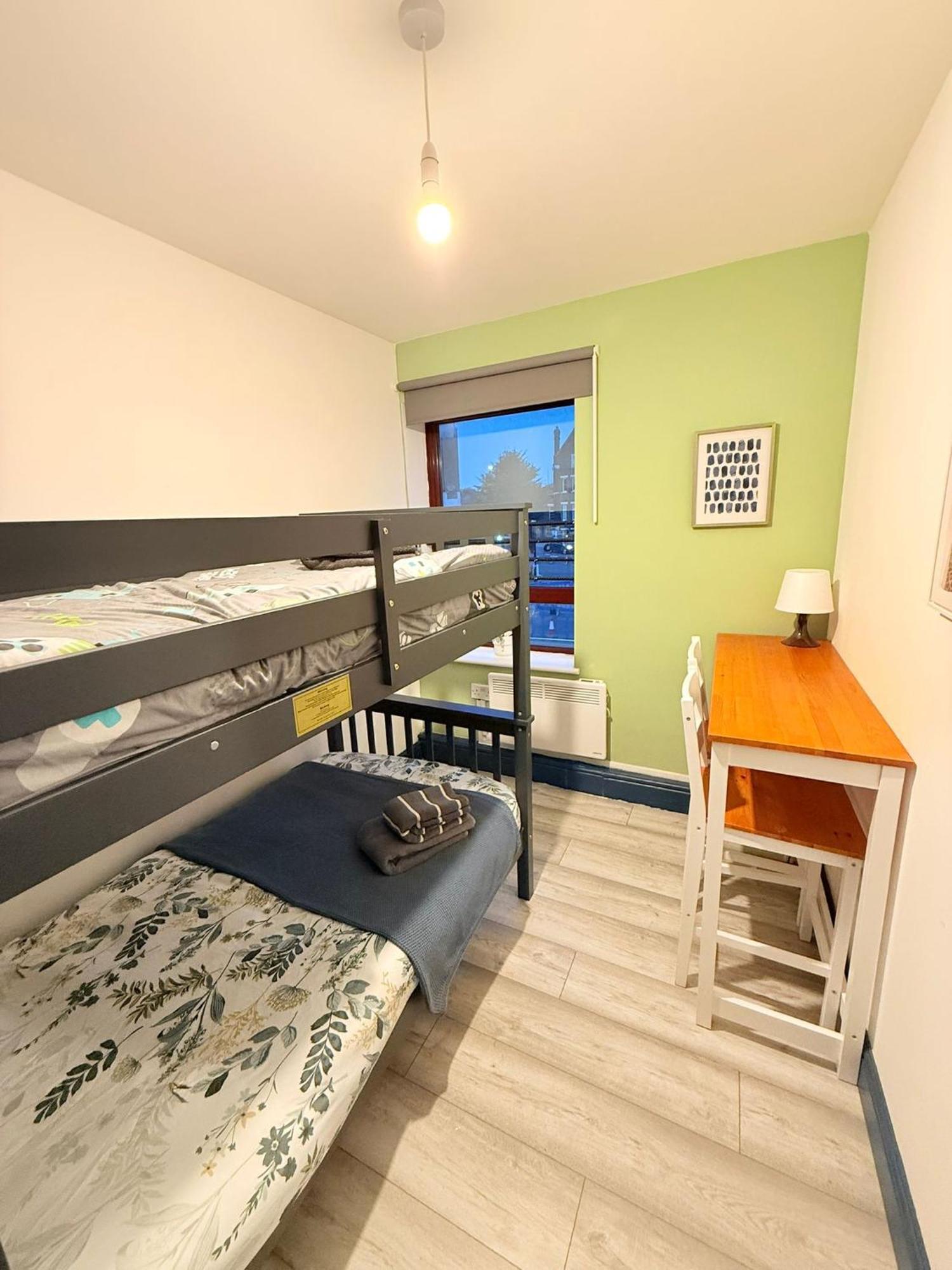London Budget Rooms 603 Екстериор снимка